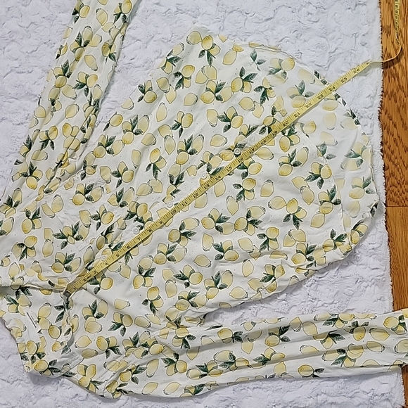 Beach Lunch Lounge Lemon Button Down Shirt, Women's Small, Excellent Con… - Picture 3 of 7